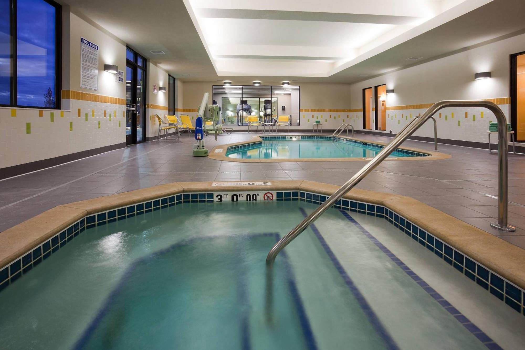 Fairfield Inn & Suites By Marriott St. Paul Northeast Vadnais Heights Exterior photo